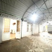 Bán nhà C4 kiệt Nguyễn Mộng Tuân - Kiệt thảm nhựa Ô TÔ 5m